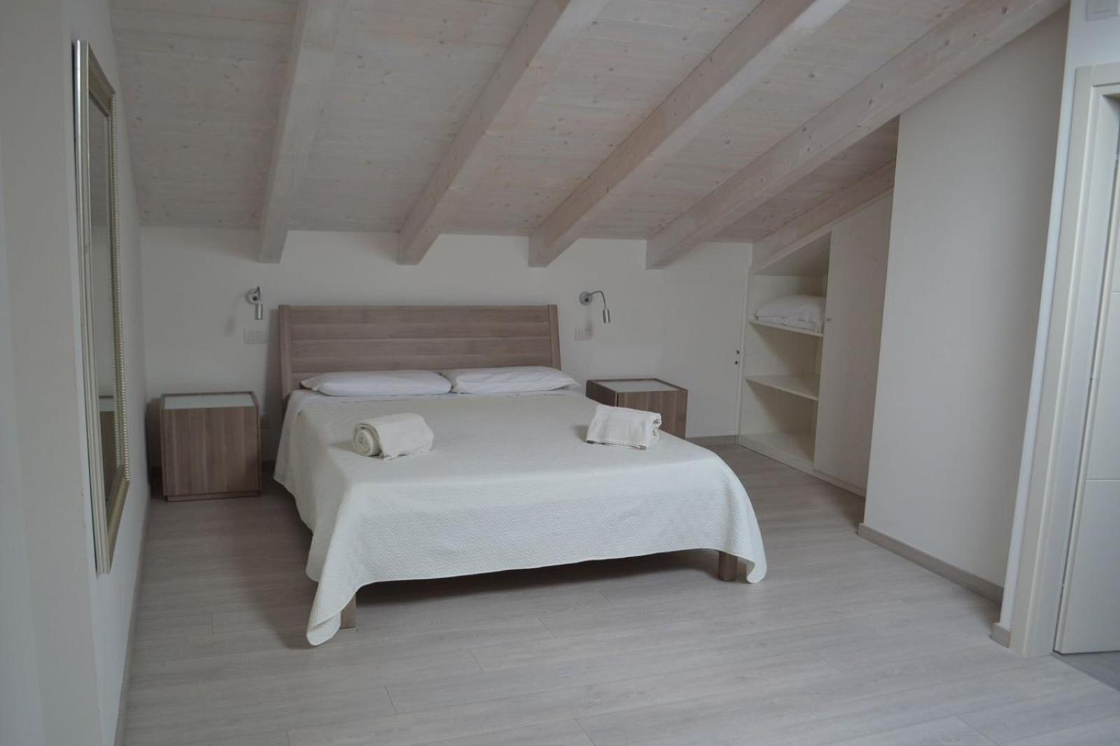 Agriturismo La Torretta Pescantina ภายนอก รูปภาพ