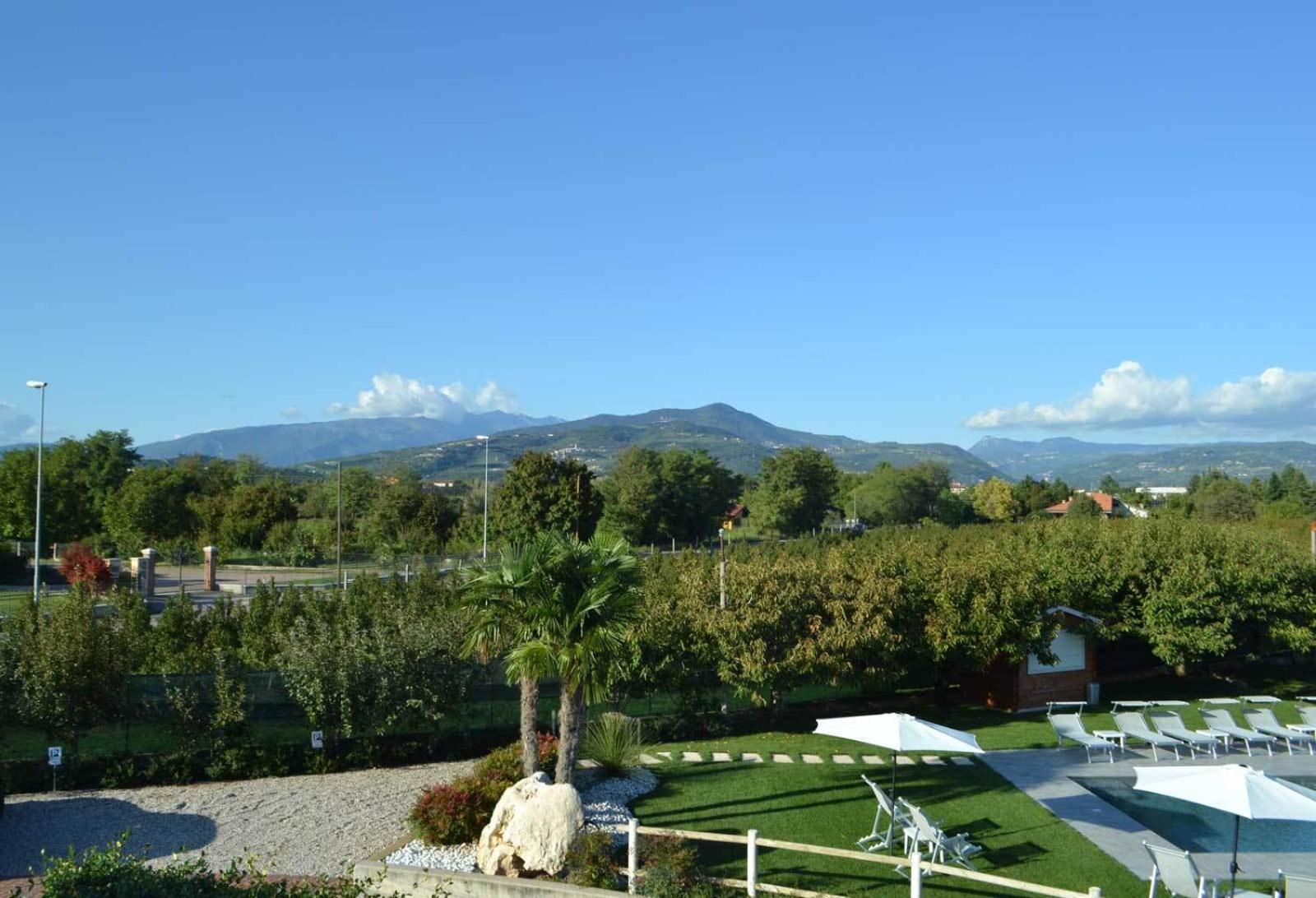 Agriturismo La Torretta Pescantina ภายนอก รูปภาพ