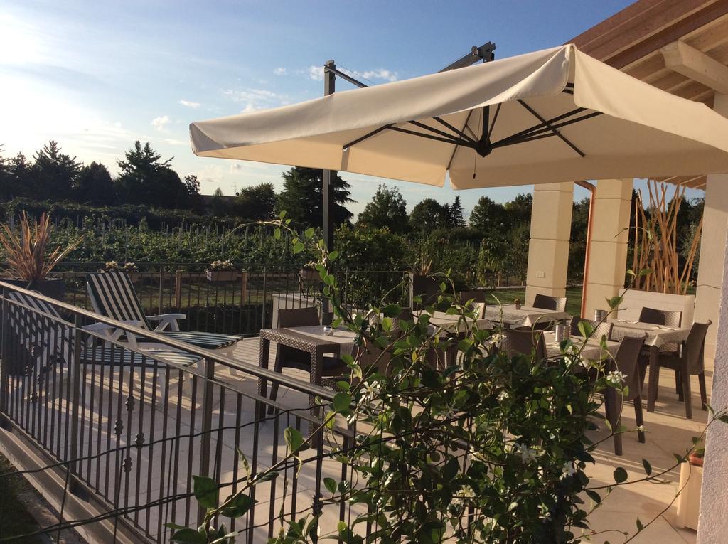 Agriturismo La Torretta Pescantina ภายนอก รูปภาพ