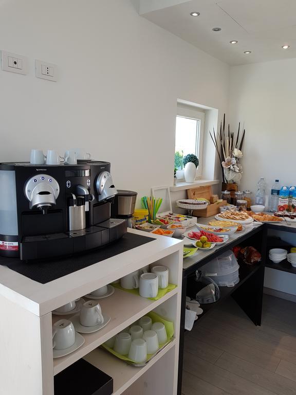 Agriturismo La Torretta Pescantina ภายนอก รูปภาพ